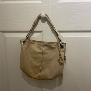 Vintage cream leather Fossil shoulder bag 13”W x11”L